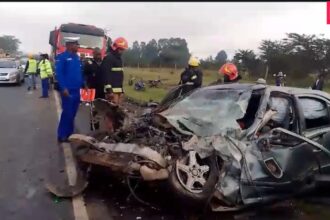 A view of the crashed mercedes along the Nakuru-Nairobi highway