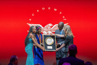 Beatrice Chebet and Faith Kipyegon Being Awarded by William Ruto and the lincon golden plate award ceremony in New York PHOTO| The-star