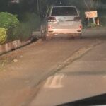 A picture of one of the unmarked vehicles outside Wanjigi's home PHOTO|X @ Jimi Wanjigi