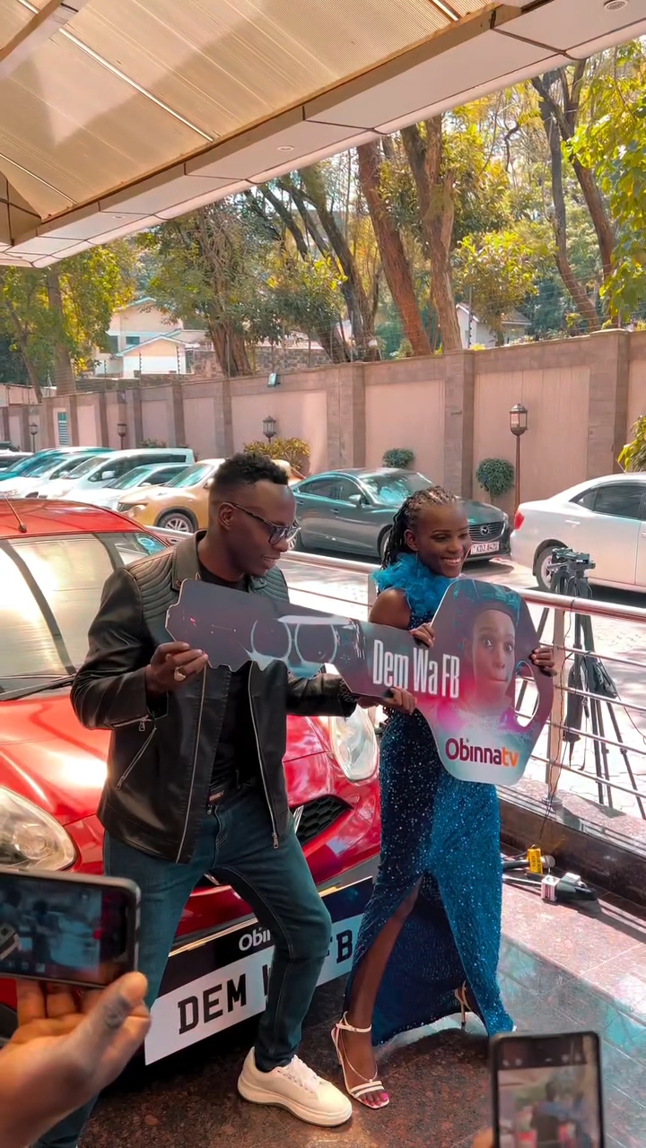 Oga Obinna Gifting dem wa facebook a brand new nissan march PHOTO| COURTESY